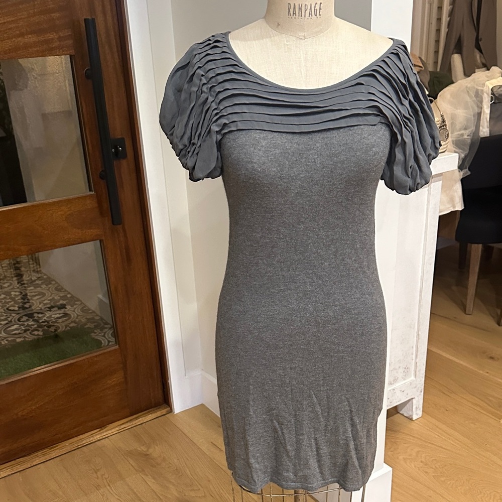 Alice + Olivia Gray Cashmere/Silk Midi Dress with Pleated Silk Chiffon Sleeves